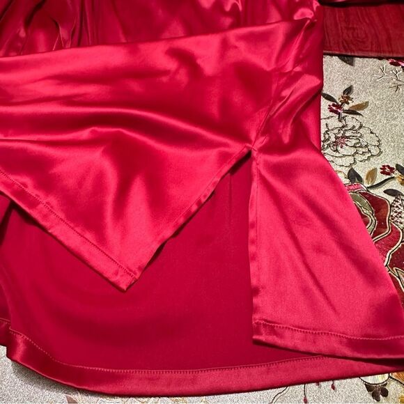 Victorias Secret Red satin robe kimono M/L - Picture 8 of 9